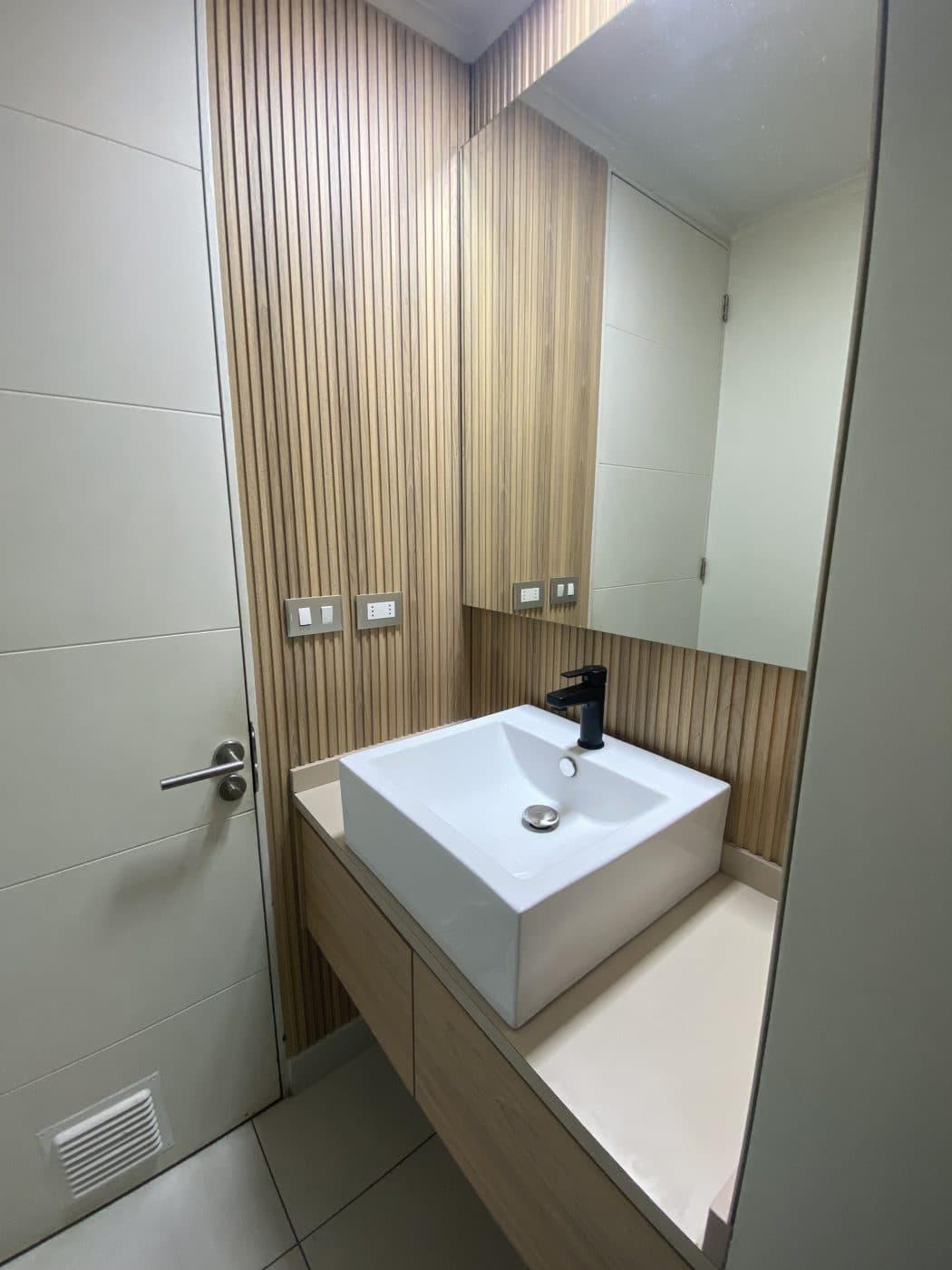 Baño a medida — proyecto de interiorismo